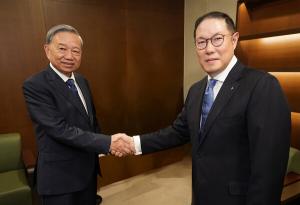 Yonsei University Awards Honorary Doctorate to Vietnam’s Communist Party Secretary General Trong Lam
