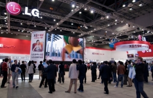 KES 2011 - 3D is Now Mainstream