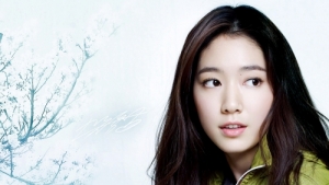 Park Shin-hye Holds Fan Meeting and Shows Off Her Lovely Smiles