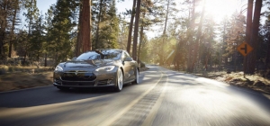 Elon Musk Hopes Apple Launches Electric Car
