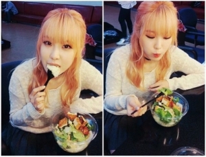Jun Hyo-seong Shared the Secret for Her Slim Figure…Healthy Tofu Salad!